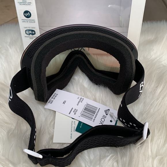 NEW ROXY GOGGLES - Picture 3 of 8